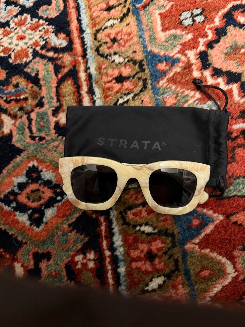 STRATA ROACASE Sunglasses - Picture 3 of 9